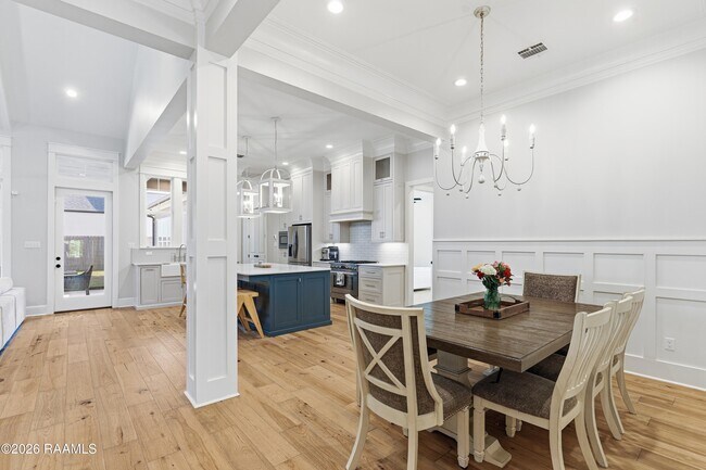 Foto del edificio - 102 Harvest Creek Ln