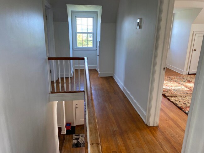 Foto del edificio - 129 Garber Ln