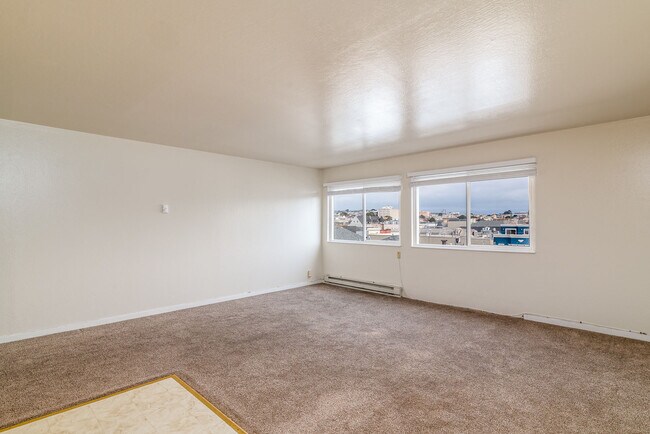 Building Photo - 310 6th Avenue