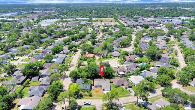 Foto del edificio - 10707 Shannon Hills Dr
