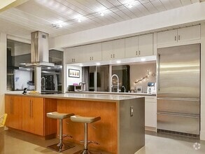 Building Photo - 815 Appleberry Dr