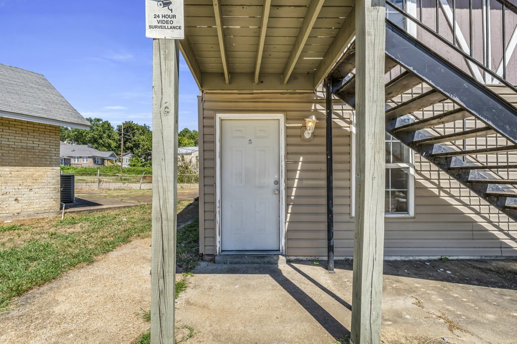 Primary Photo - 1025 6th Ave N
