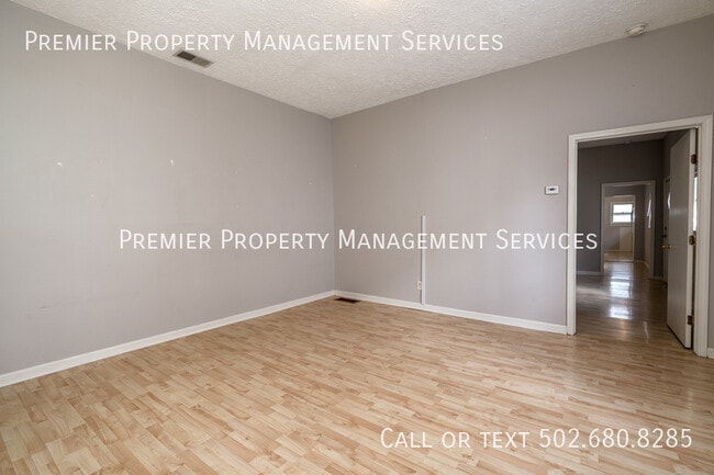 Building Photo - Germantown Shotgun Style 1 bed!!!!