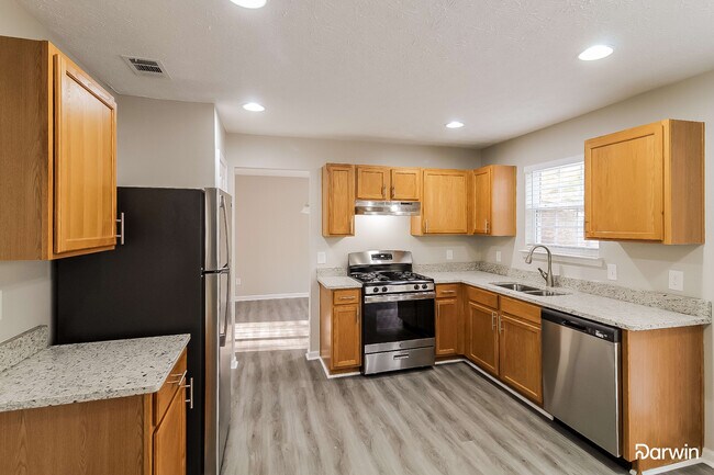Building Photo - 1454 Ivey Pointe Dr SE, Lawrenceville, GA ...