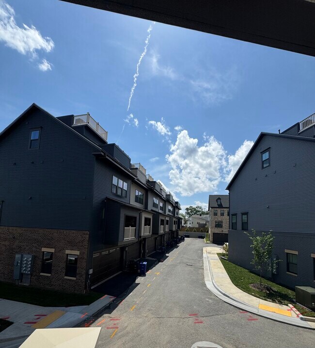 Foto del edificio - 818 S Greenbrier St