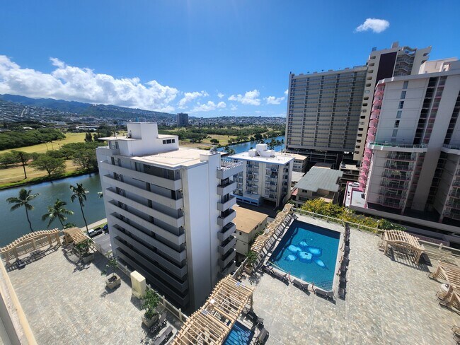Foto del edificio - 445 Seaside Ave