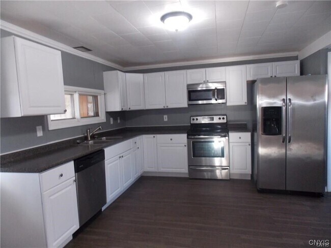 Foto del edificio - 25640 Slate Rd