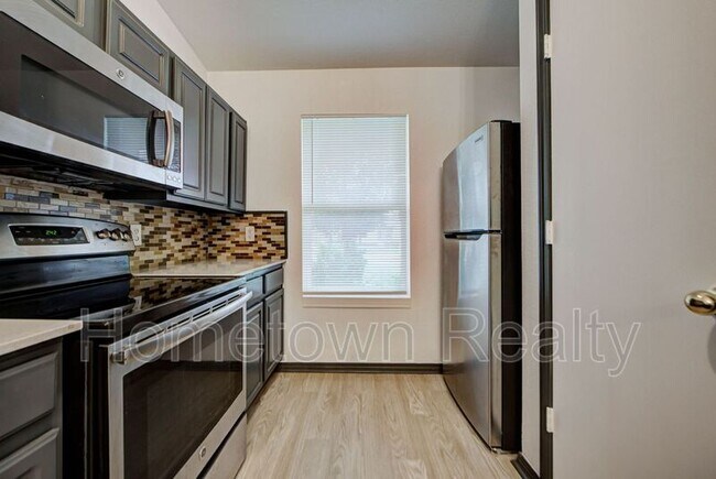 Foto del edificio - 1716 NW 150th Terrace