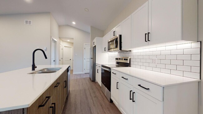 Photo du bâtiment - 531 Regent Ave E