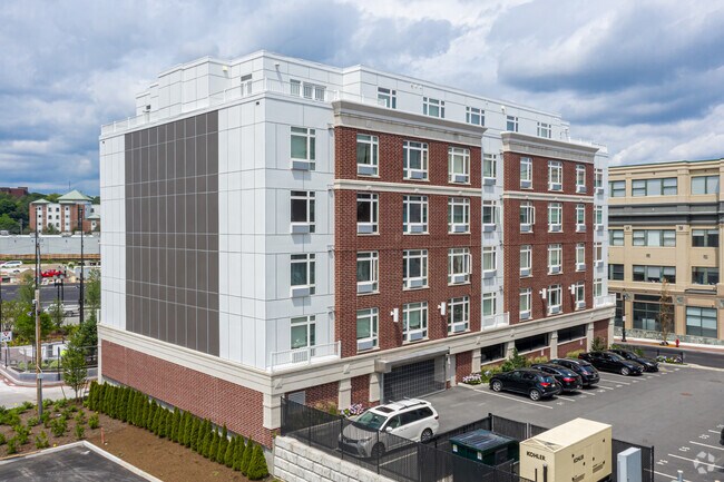 Building Photo - Cliveden Place