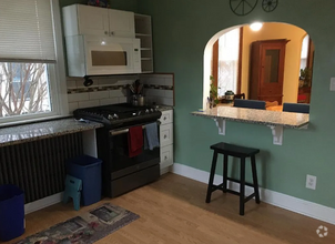 Building Photo - 1209 Maiden Choice Ln