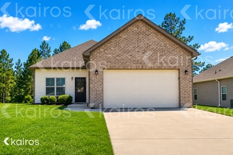 Building Photo - 464 White Oak Cir