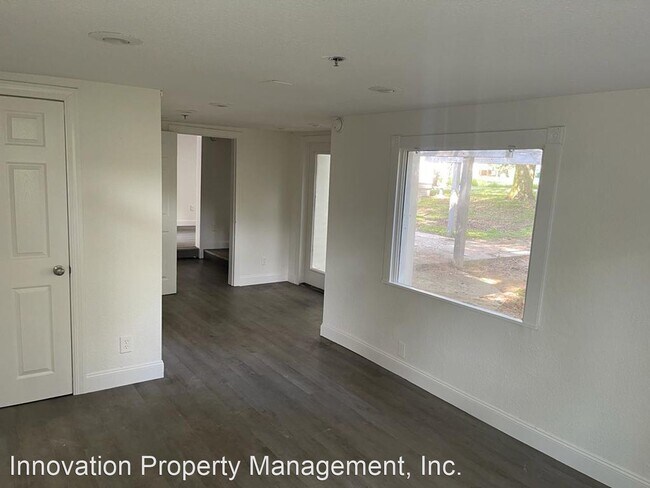 Foto del edificio - 2 br, 1 bath Apartment - 104 S Grove St 10...