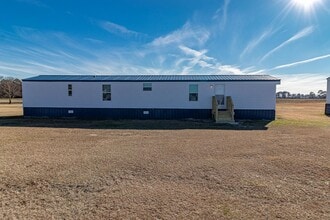 Building Photo - 417 Ivey Ln