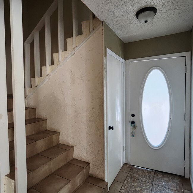 Foto del edificio - 18171 Meandering Way