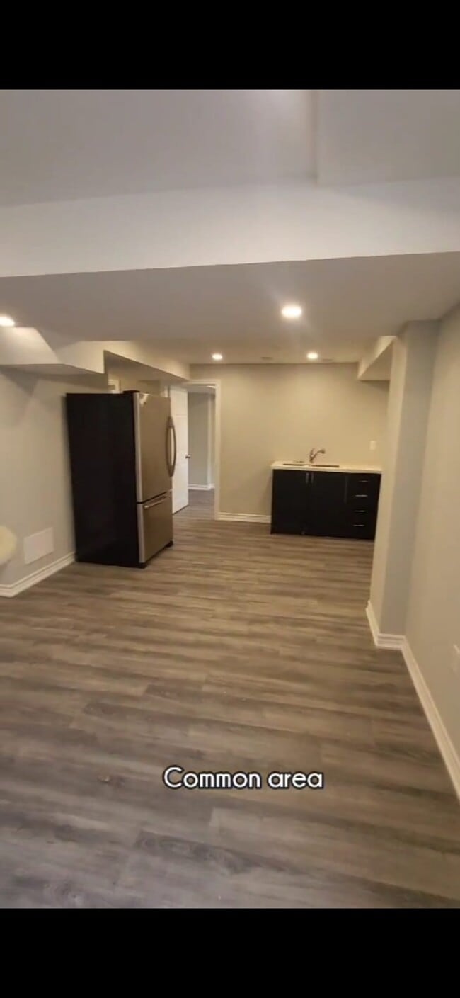 Building Photo - 5571 Loonlake Av