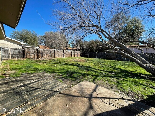 Building Photo - 3 br, 2 bath House - 2633 Santa Anna Drive