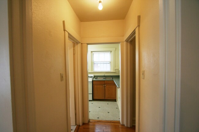 Foto del edificio - 1165 N Clarkson St