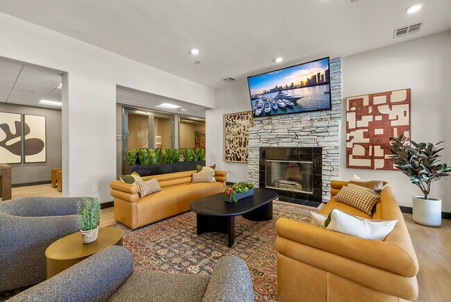 Foto del edificio - Carmel Creek