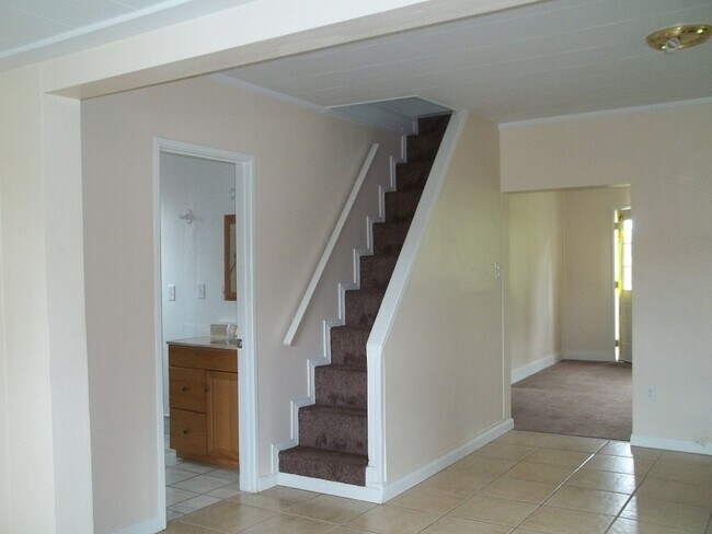 Foto del edificio - 927 W Schley St