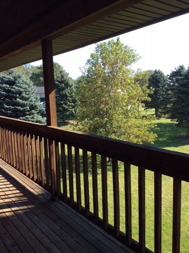 Golf Marina Apartments Fort Gratiot, MI