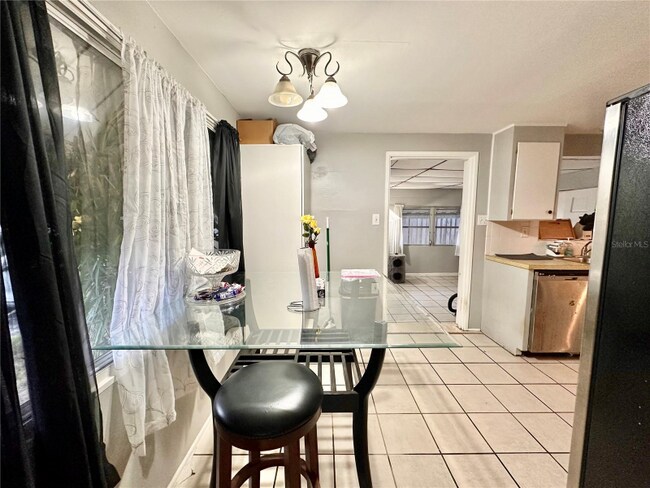 Foto del edificio - 10273 109th Ave