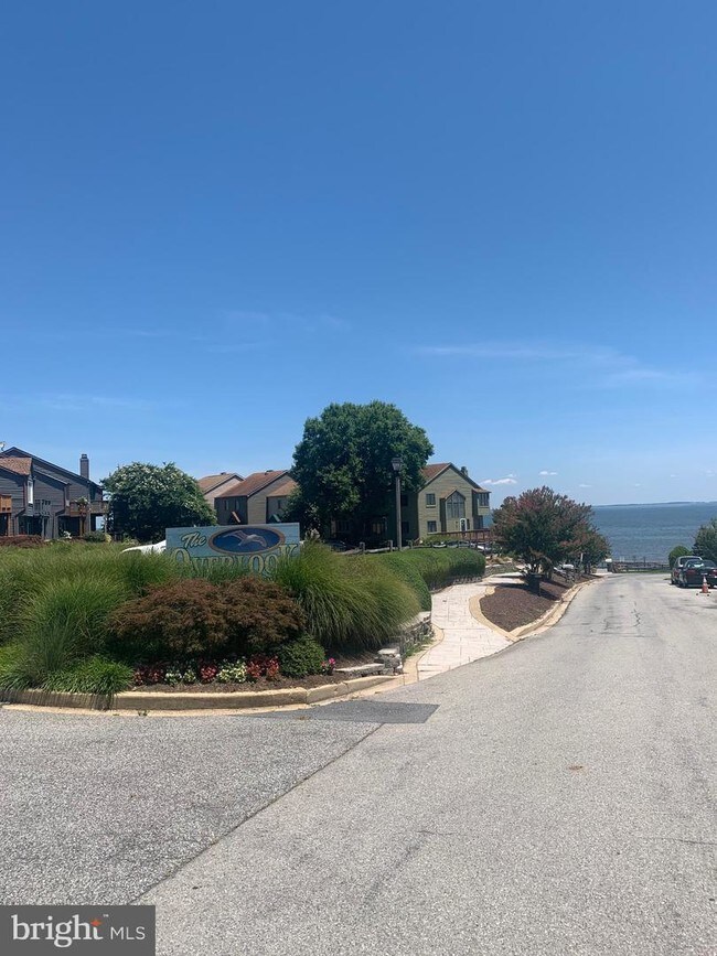 4032 17th St, Chesapeake Beach, MD 20732 Townhome Rentals in