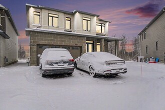 Building Photo - 540 Tahoe Hts