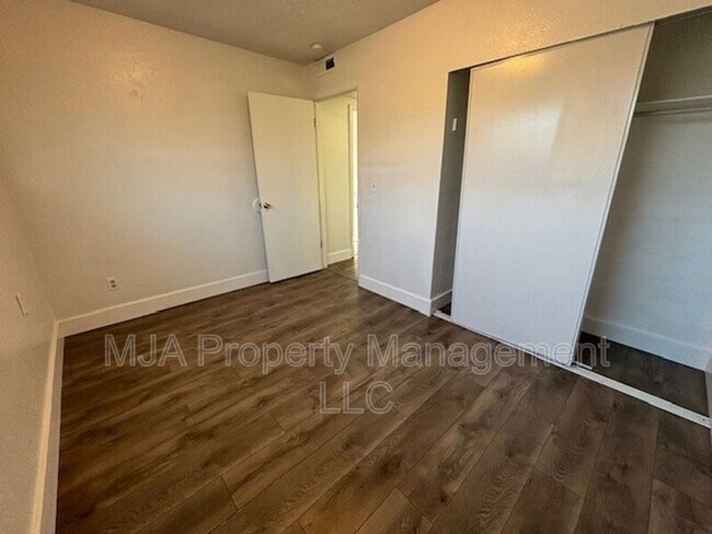 Foto del edificio - 752 Irving St
