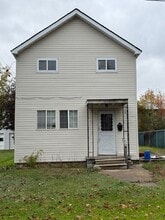 Building Photo - 1608-1608 1/2 Avenue B