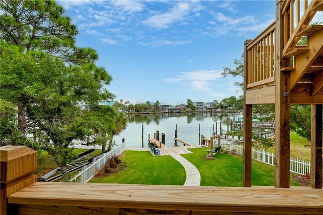 Building Photo - 500 Lemoyne Dr