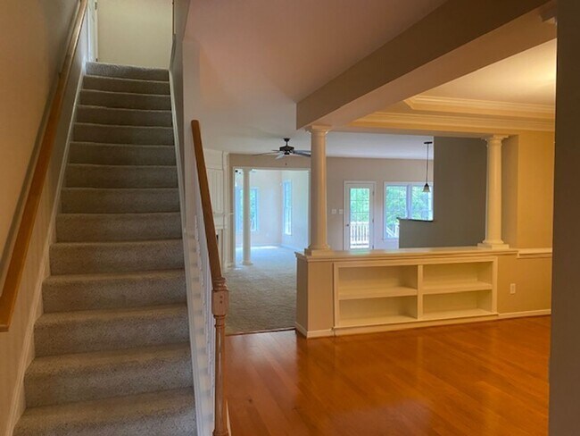 Foto del edificio - 11631 Winding River Rd