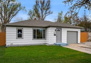 Foto principal - 207 N Logan Ave