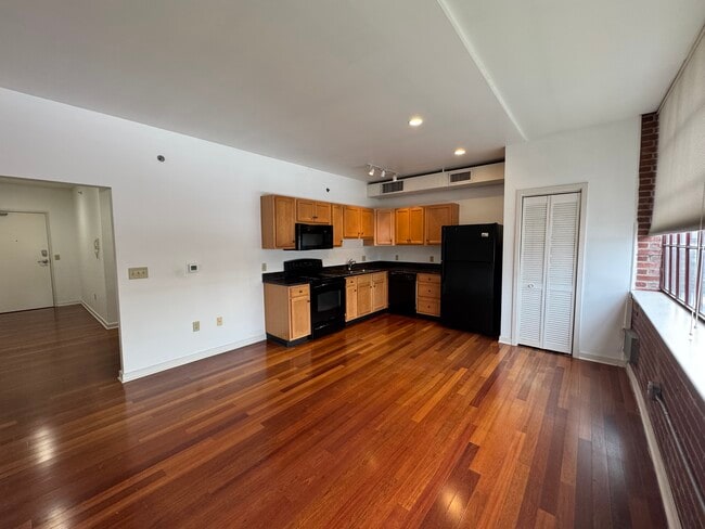 Living Area-Kitchen - 11 W 2nd St