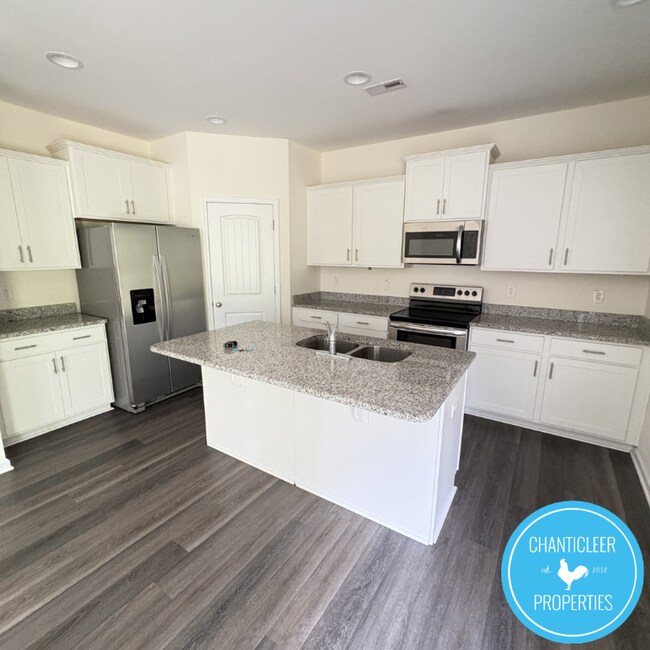 Foto del edificio - 3318 Slippery Elm Dr