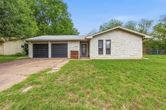 Building Photo - 5804 Brook Valley Dr