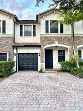 Building Photo - 4259 SW 164th Ct