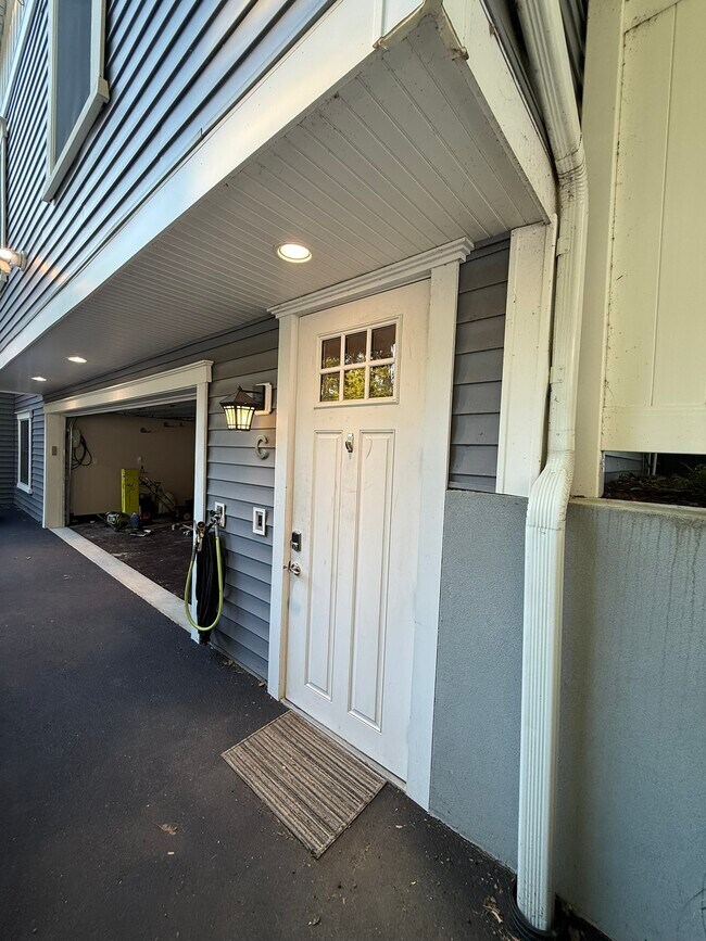 Dedicated Front Door - 99 Roland St