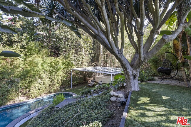 Foto del edificio - 2936 La Castana Dr