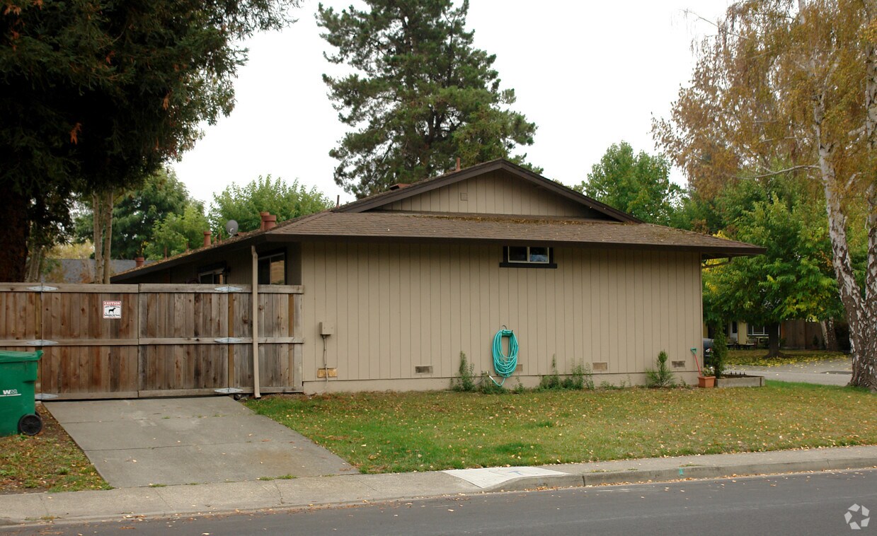 Building Photo - 8300 Liberty Ave