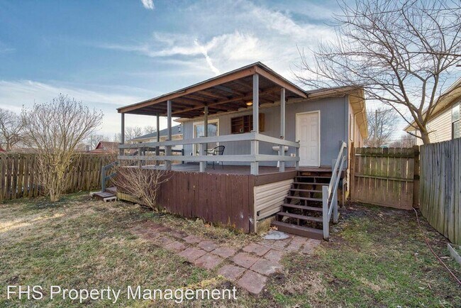 Building Photo - 4 br, 2 bath House - 1906 N Golden