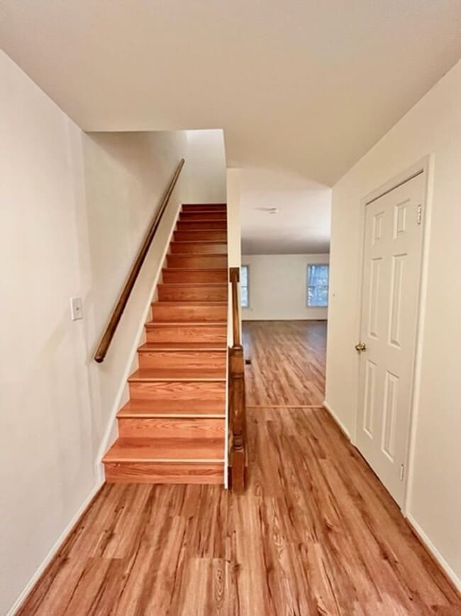 Photo - 17120 Briardale Rd House