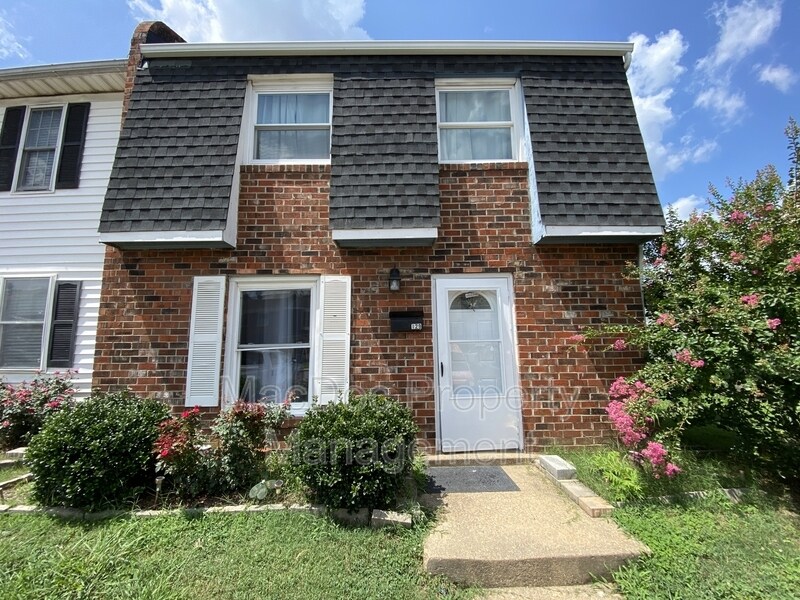 Foto del edificio - 129 Hickok Cir