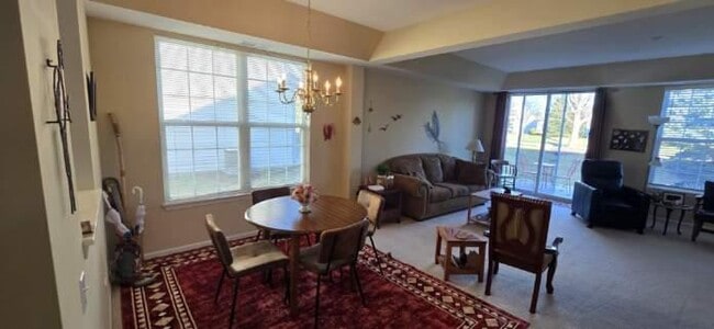 Building Photo - 12392 Wedgemere Dr