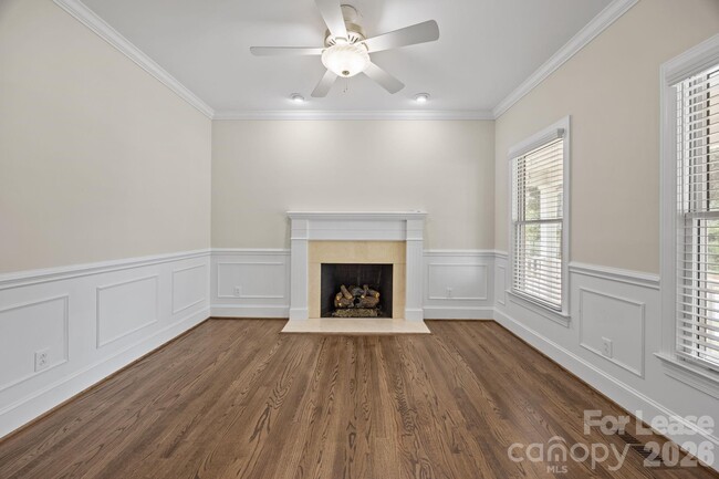 Building Photo - 5109 McCallum Mdws Dr