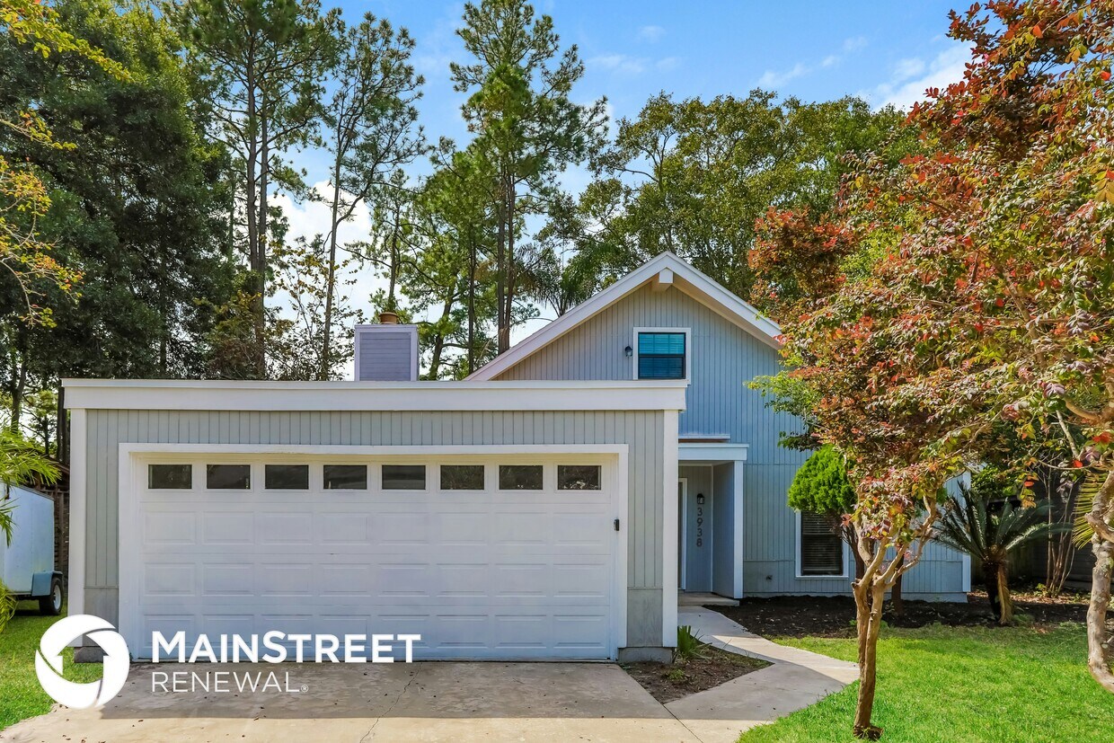 Foto principal - 3938 Pine Breeze Rd S