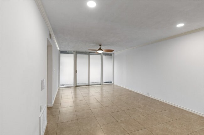 Foto del edificio - 5353 Institute Ln