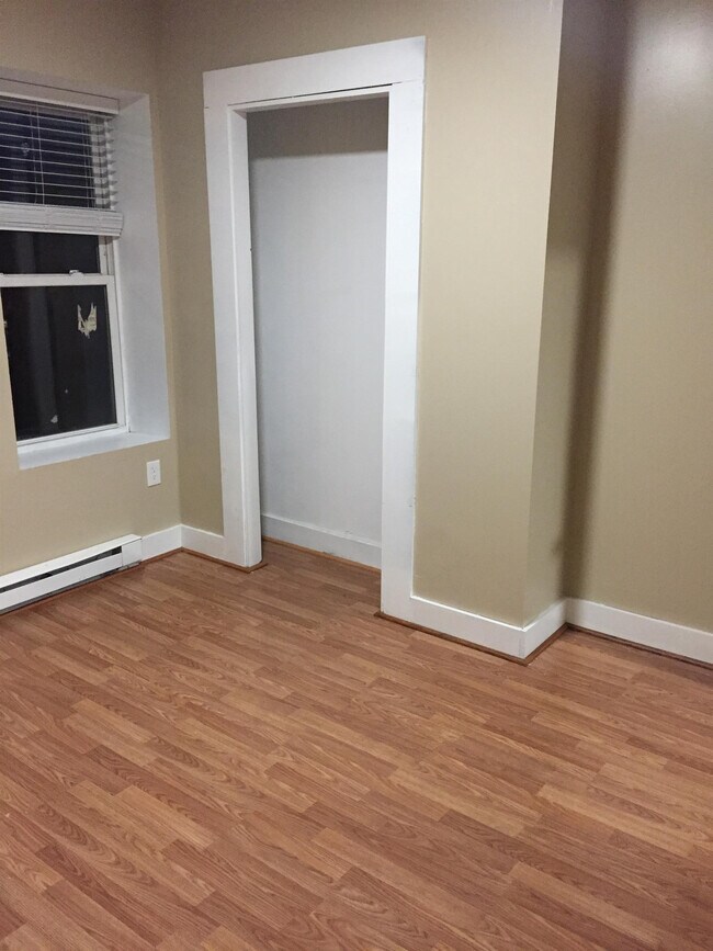 Foto del edificio - 24 Charlton St