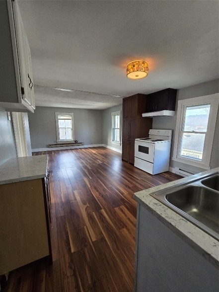 Building Photo - 5 Greene St