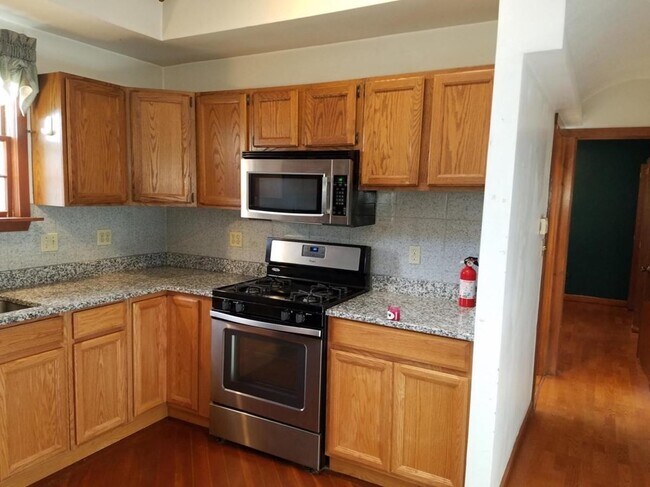 Foto del edificio - 41 Davis Ave